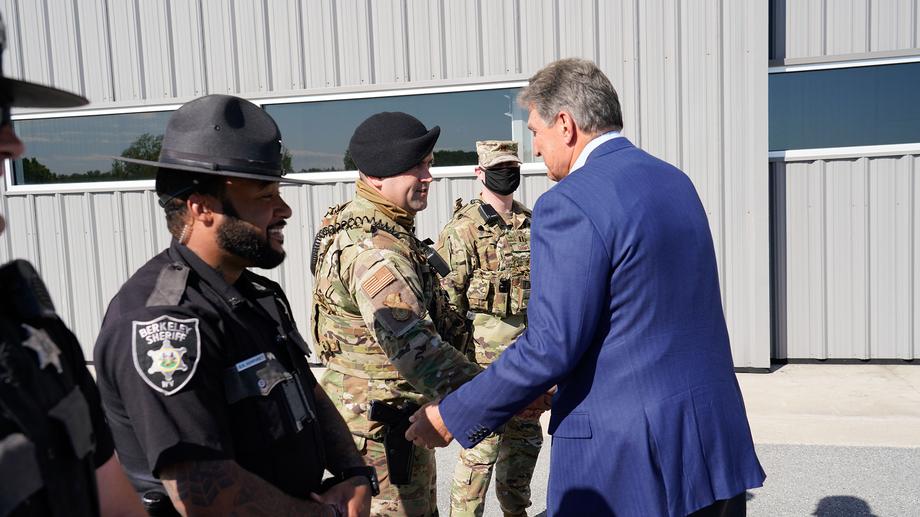 Sen. Manchin Hosts American Rescue Plan Informational Sessions In Martinsburg, Fairmont