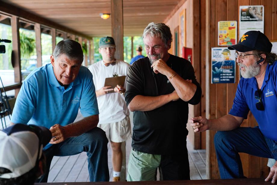 Manchin Leads Ribbon Cutting for Updated Zipline Course at Adventures on the Gorge